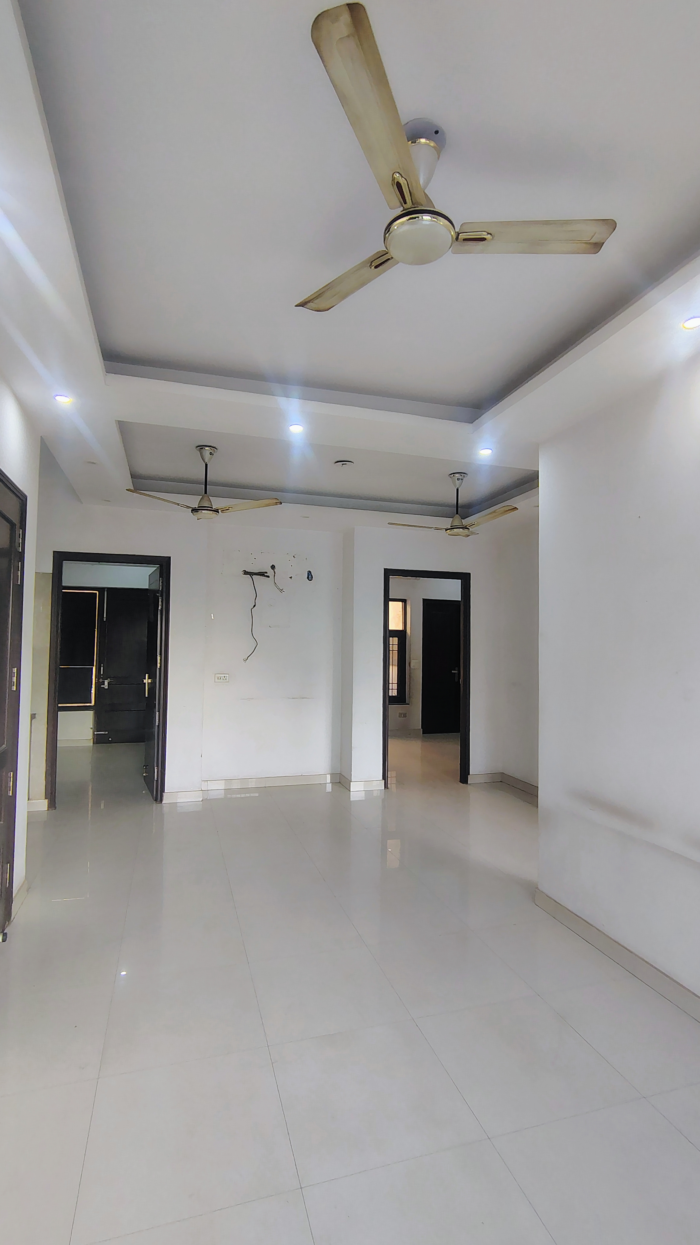 3 BHK + Pooja Room 1800 Sq.Ft. Builder Floor in M3M Atrium