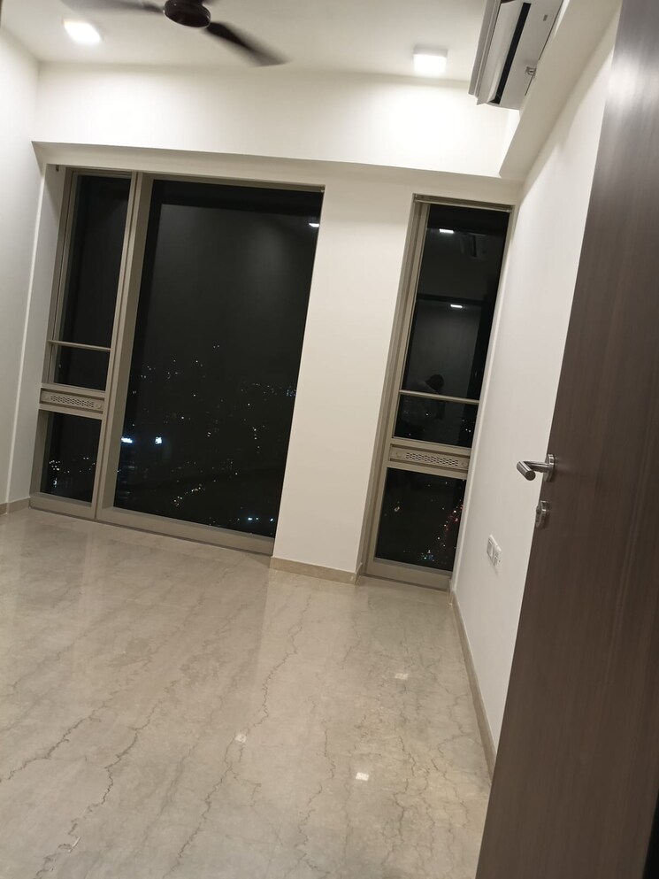 Living Room, lodha-marquise 3 Bedroom 1347 Sq.Ft. Apartment In Worli Mumbai 9409501