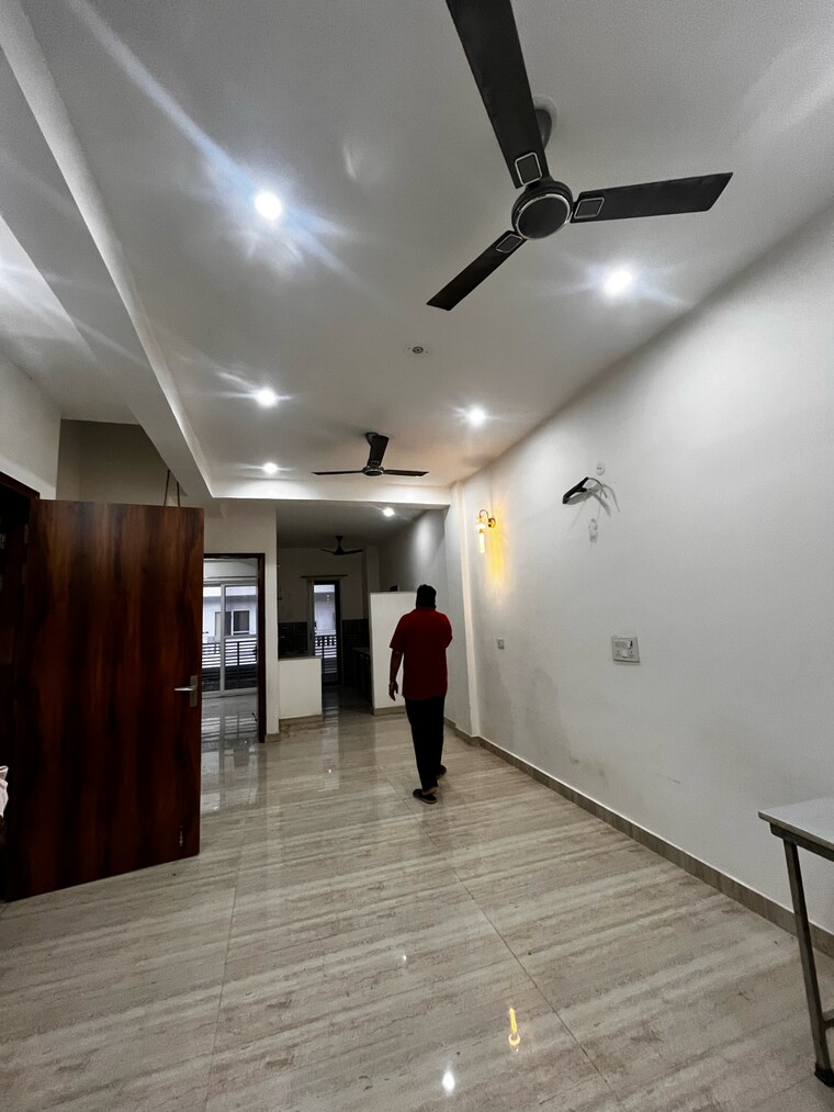 Room, rps-palm-drive 3 Bedroom 150 Sq.Mt. Builder Floor In Khedi Road Faridabad 9409537
