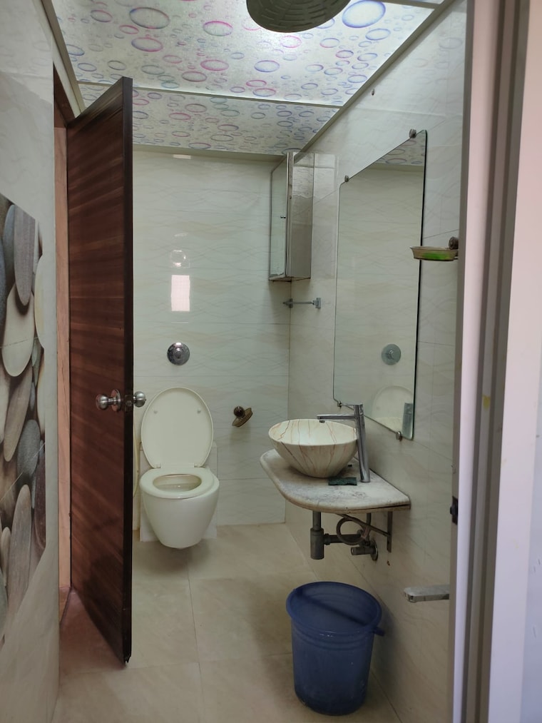 Bathroom, panch-smruti 2 Bedroom 700 Sq.Ft. Apartment In Powai Mumbai 9409559