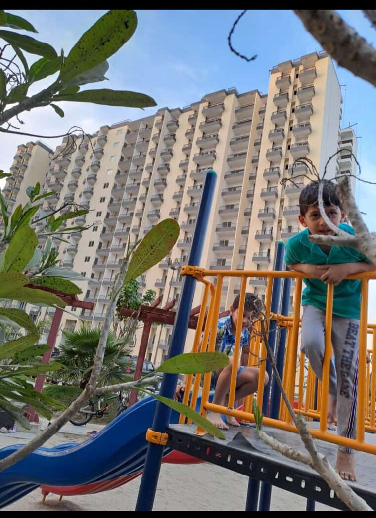 Exterior View, pardos-okas-residency 3 Bedroom 1656 Sq.Ft. Apartment In Sushant Golf City Lucknow 9409568