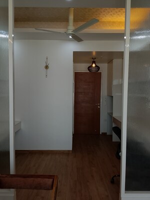 Room in  Office Space at Omaxe Hazratganj, Gomti Nagar – for Rent