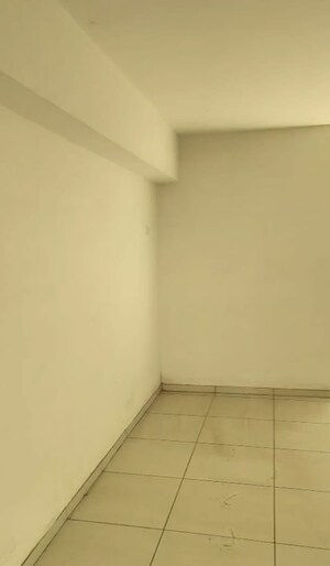 Room in  Office Space at Navrangpura – for Rent