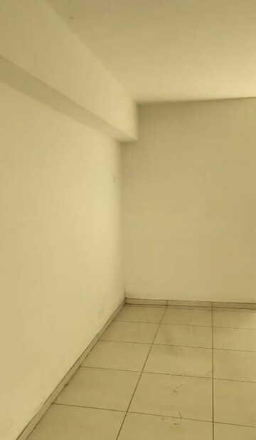 Room in  Office Space at Navrangpura – for Rent