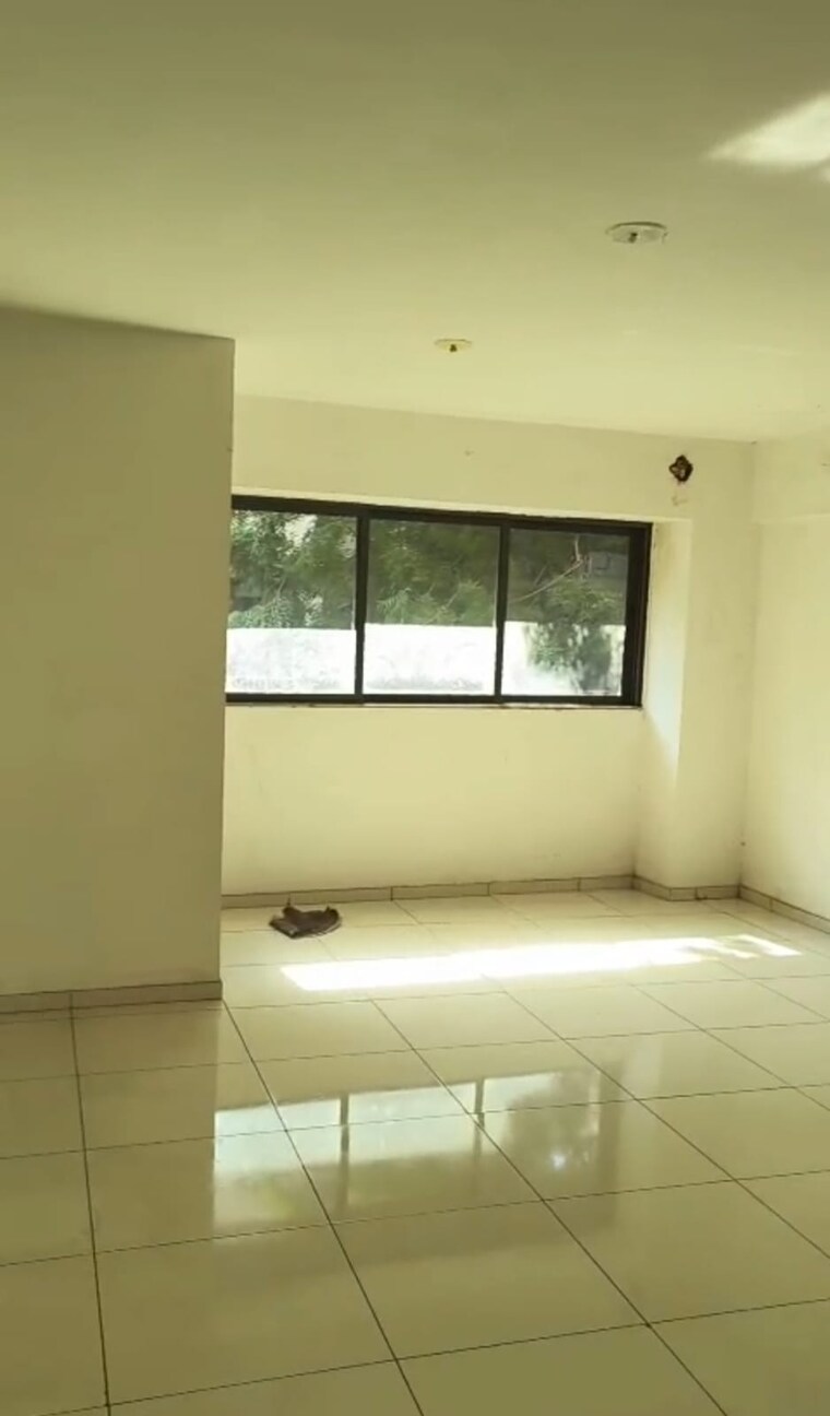 undefined, navrangpura Commercial Office Space 665 Sq.Ft. In Navrangpura Ahmedabad 9409557