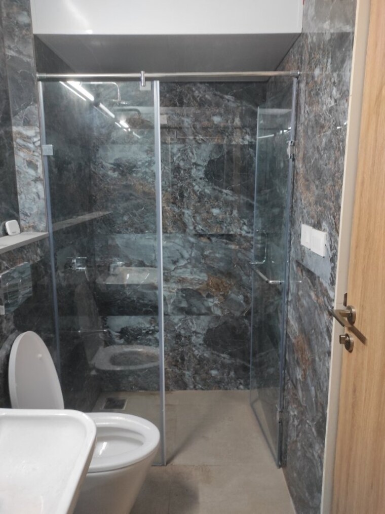 Bathroom, dosti-eastern-bay 2 Bedroom 785 Sq.Ft. Apartment In Wadala Mumbai 9409668