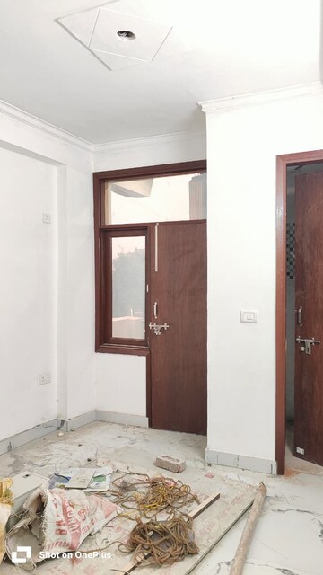 Room in 1 BHK Apartment at Saket – for Rent