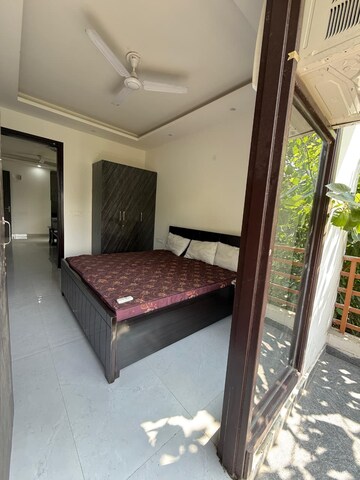 Bedroom in 2 BHK Builder Floor at Ardee City, Sector 52 – for Rent