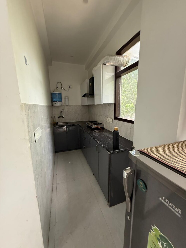 Kitchen, ardee-city 2 Bedroom 1100 Sq.Ft. Builder Floor In Sector 52 Gurgaon 9409893