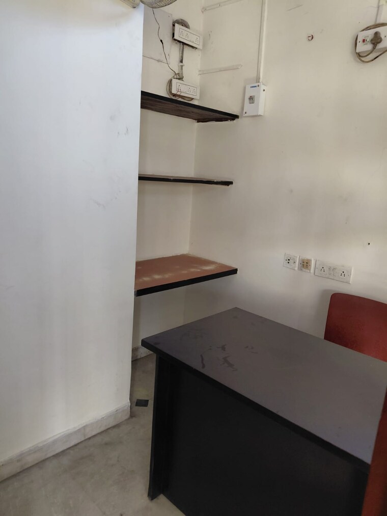 Kitchen, camac street Commercial Office Space 700 Sq.Ft. In Camac Street Kolkata 9409860