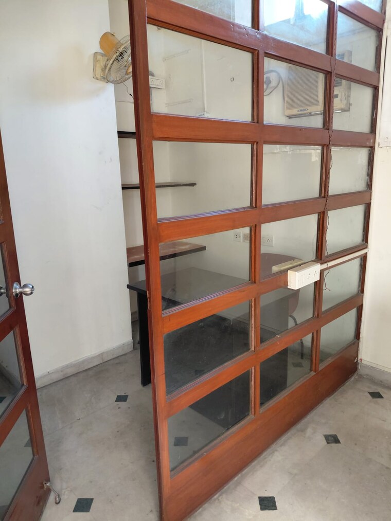 undefined, camac street Commercial Office Space 700 Sq.Ft. In Camac Street Kolkata 9409860