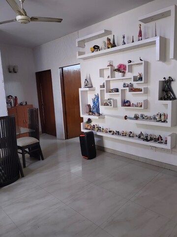 Living Room in 3.5 BHK Apartment at The Grand, Sector 52 – for Rent