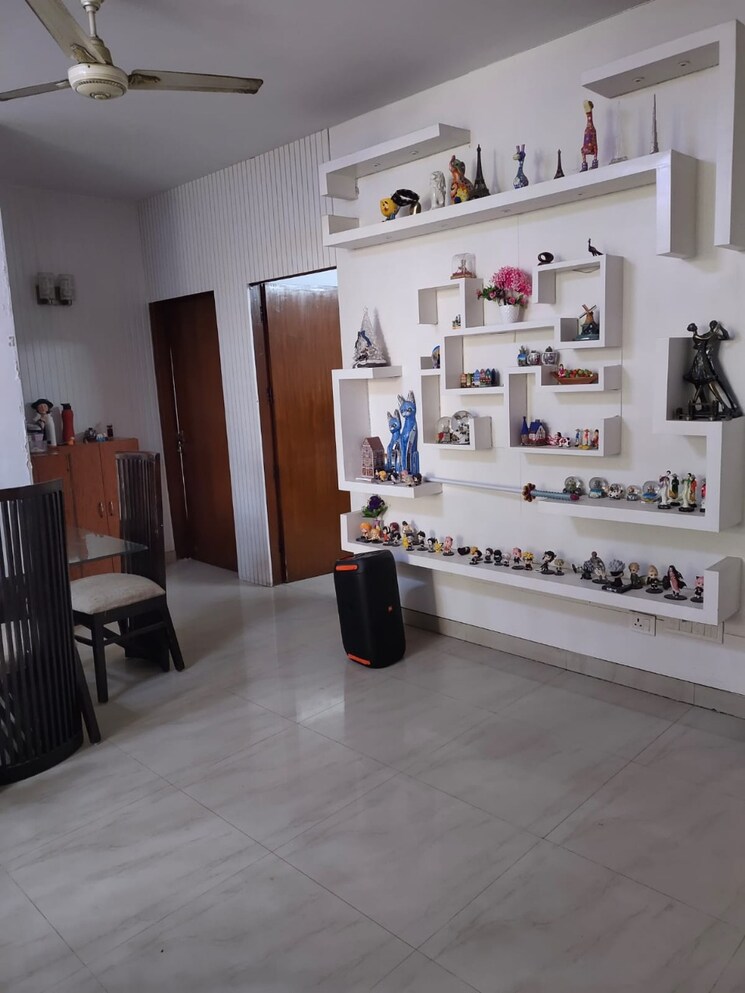 Living Room, the-grand 3.5 Bedroom 1570 Sq.Ft. Apartment In Sector 52 Gurgaon 9410025