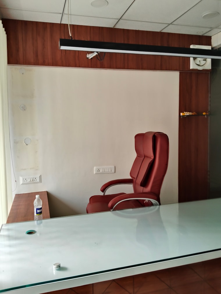 Team Area, anp-landmark Commercial Office Space 400 Sq.Ft. In Wakad Pune 9410007