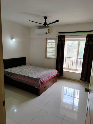 Bedroom in 2 BHK Apartment at Vascon Forest County, Kharadi – for Rent