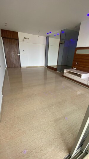 Room in 2 BHK Apartment at Lodha Palava Exotica, Dombivli East – for Sale