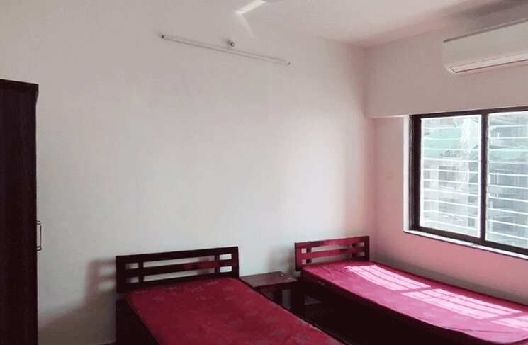 Bedroom, mulund west Pg For Girls In Mulund West 9409885