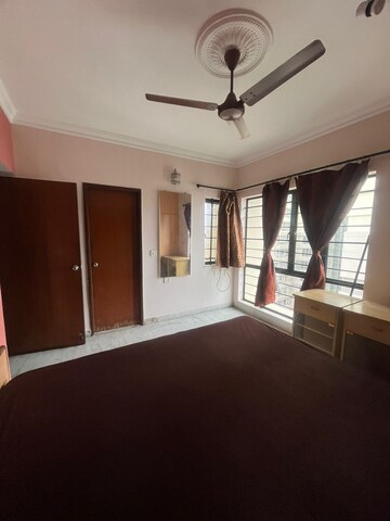 Bedroom in 3 BHK Apartment at Merlin Merlin Aster, Ballygunge – for Rent