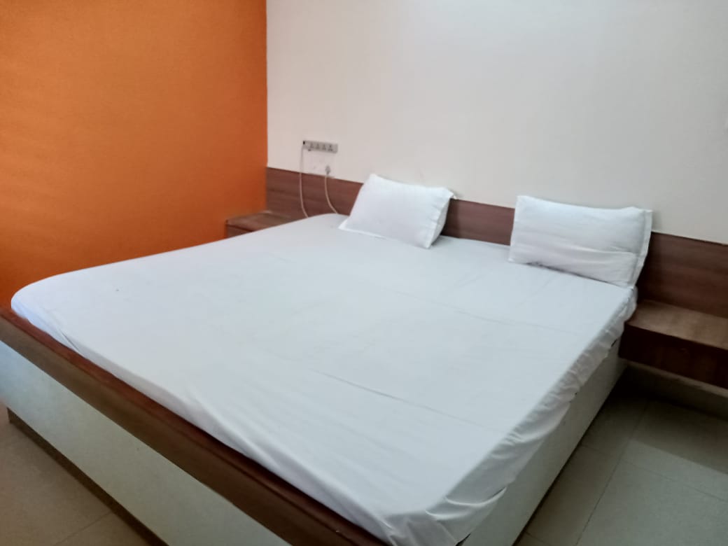 2 BHK Apartment For Rent in Tirumala Deluxe