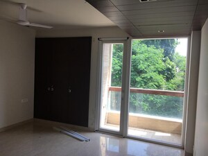 Room in 4 BHK Builder Floor at Chittaranjan Park – for Sale