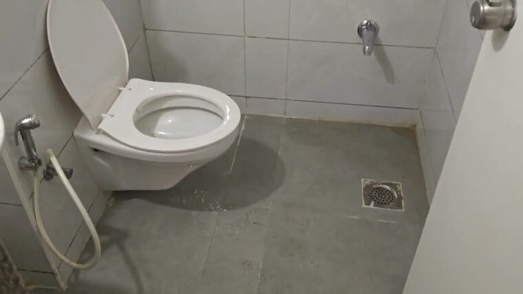 Bathroom, shilp-revanta 3 Bedroom 1510 Sq.Ft. Apartment In Shela Ahmedabad 9410065