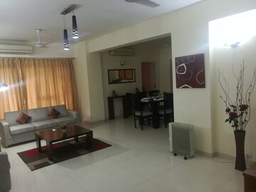 Living Room in 4 BHK Apartment at Central Park I, Sector 42 – for Sale
