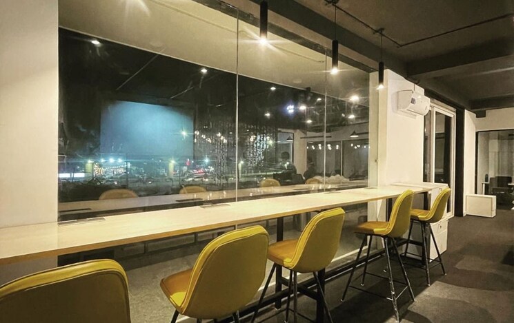 Team Area, vijay nagar Commercial Office Space 2150 Sq.Ft. In Vijay Nagar Indore 9410098