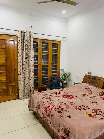 Bedroom in 3 BHK Independent House at Pathribagh – for Rent
