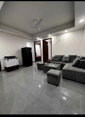 3 BHK Builder Floor For Rent in Saket