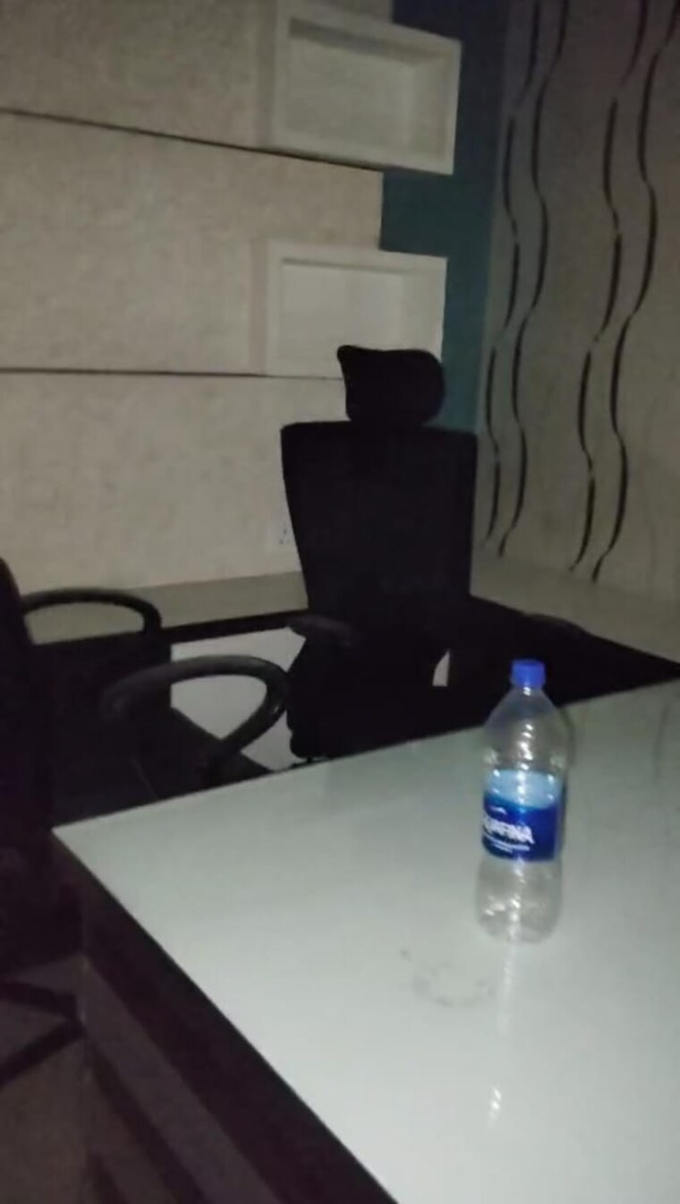 Team Area, bbd bagh Commercial Office Space 380 Sq.Ft. In Bbd Bagh Kolkata 9410204