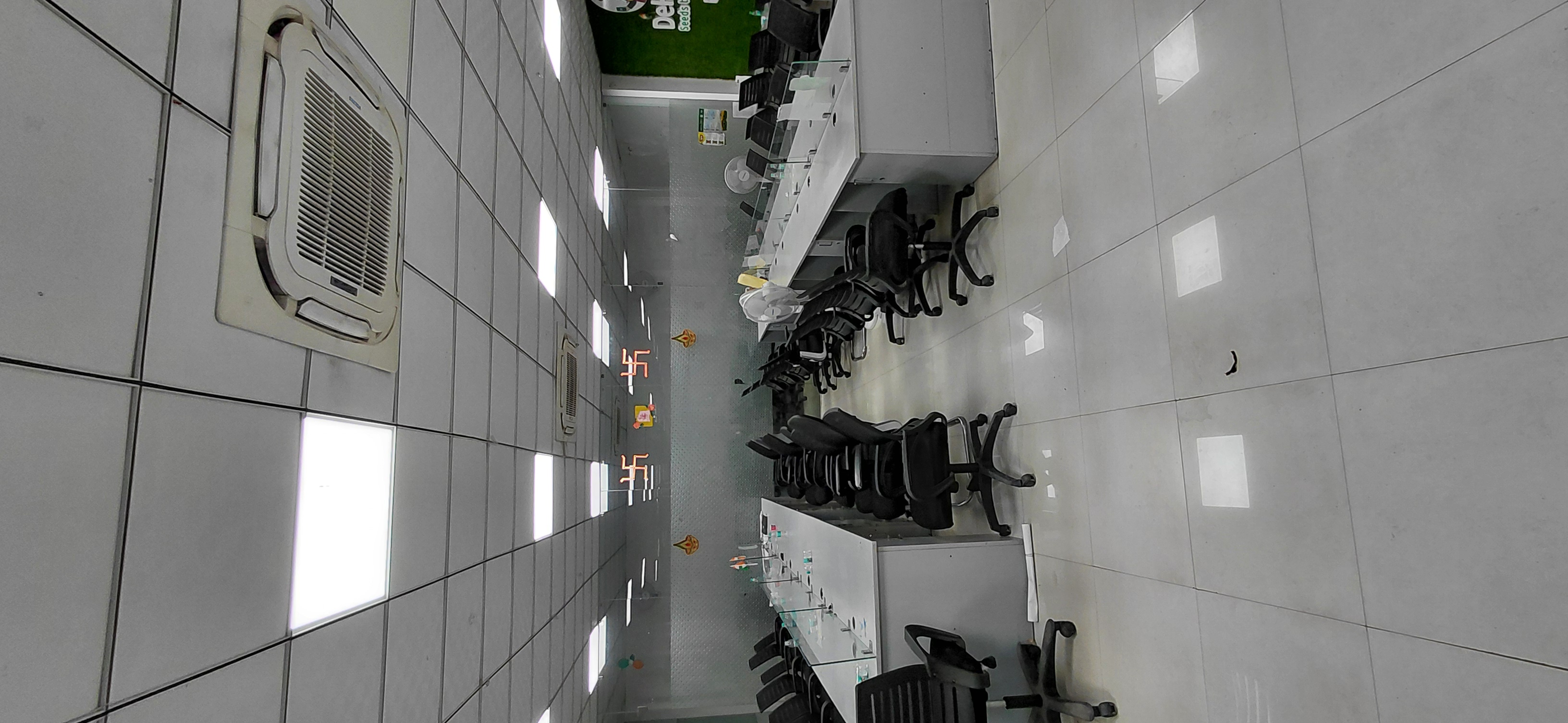 Cover Image, vibhuti khand Commercial Office Space 2500 Sq.Ft. In Vibhuti Khand Lucknow 9410533