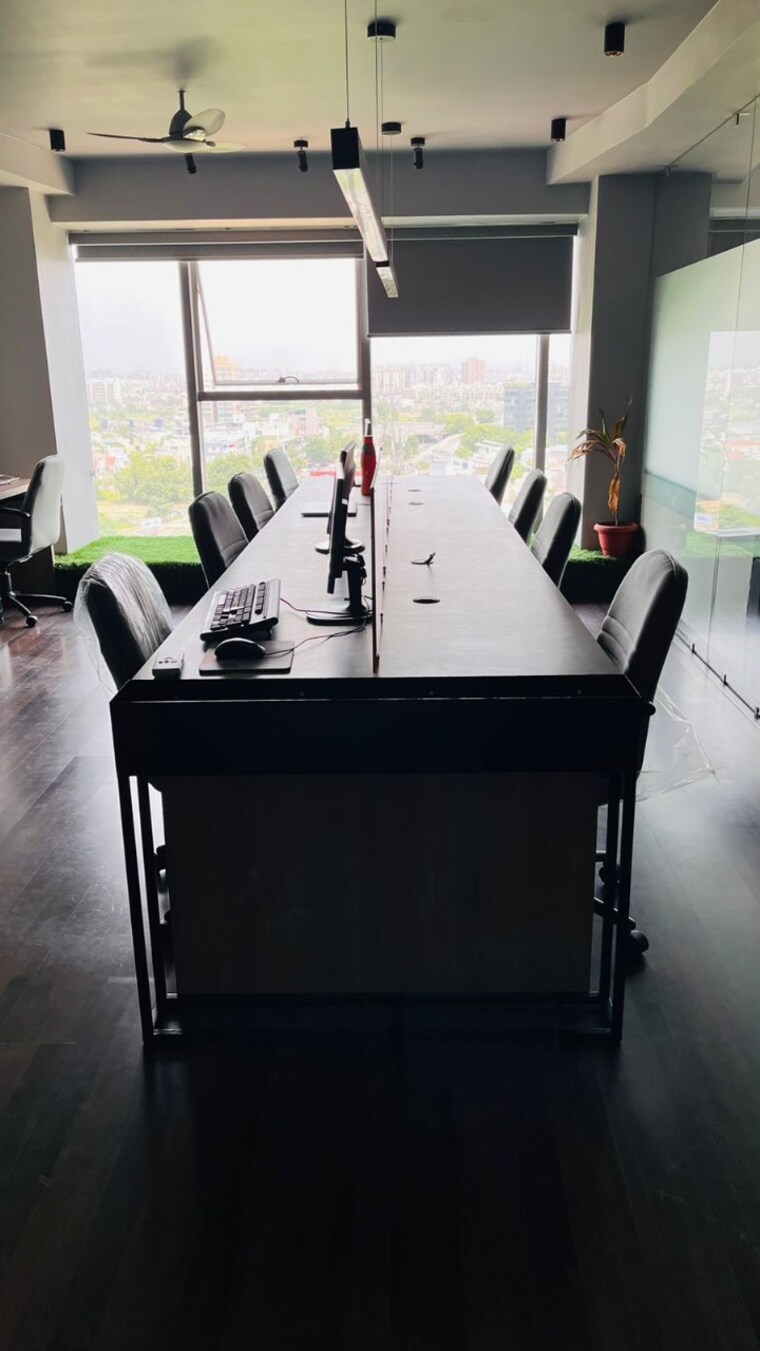 Kitchen, science city Commercial Office Space 1621 Sq.Ft. In Science City Ahmedabad 9410448