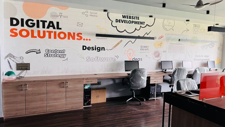 Team Area, science city Commercial Office Space 1621 Sq.Ft. In Science City Ahmedabad 9410448