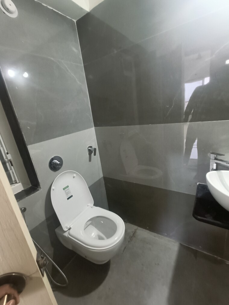 Bathroom, mhada-24-lig-apartments 2 Bedroom 789 Sq.Ft. Apartment In Goregaon West Mumbai 9410501