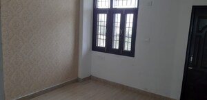 Room in 1 BHK Apartment at Vasundhara Sector 1 – for Rent