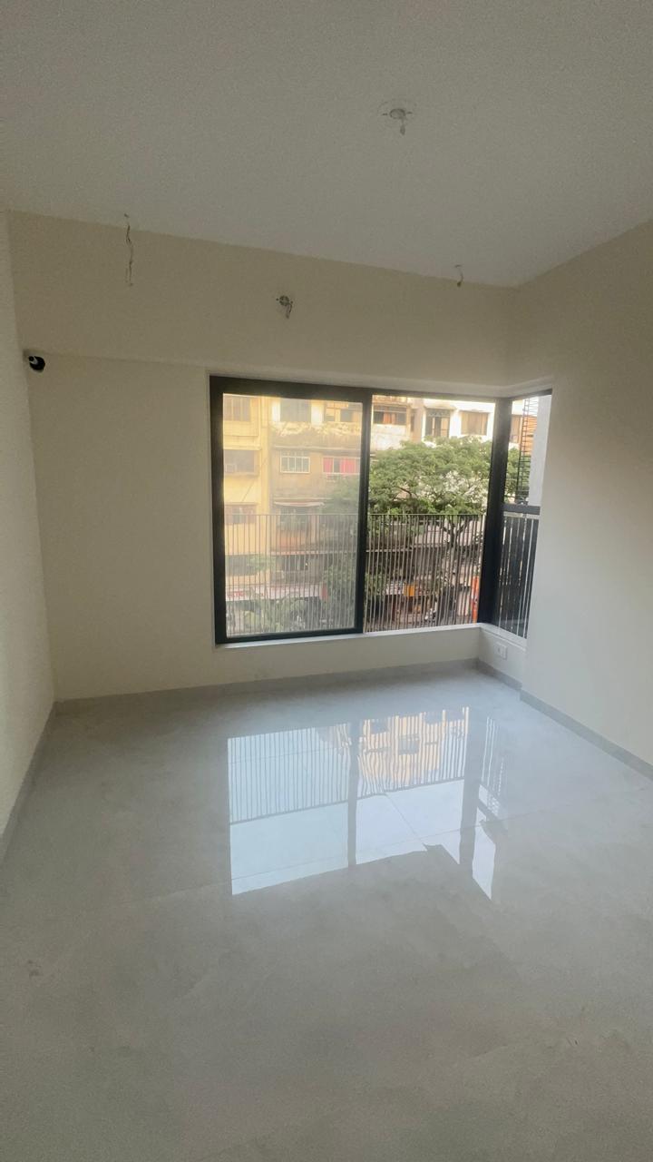 1 BHK + Extra Room Apartment For Rent in Dadar West