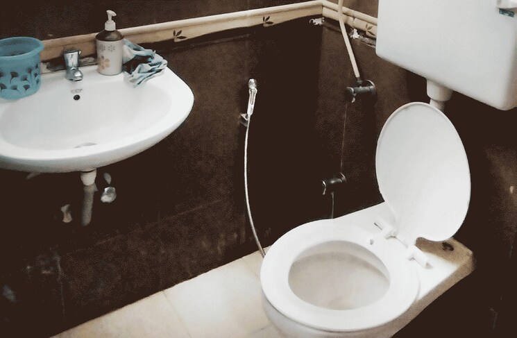 Bathroom, bhandup east Pg For Boys In Bhandup East 9410488