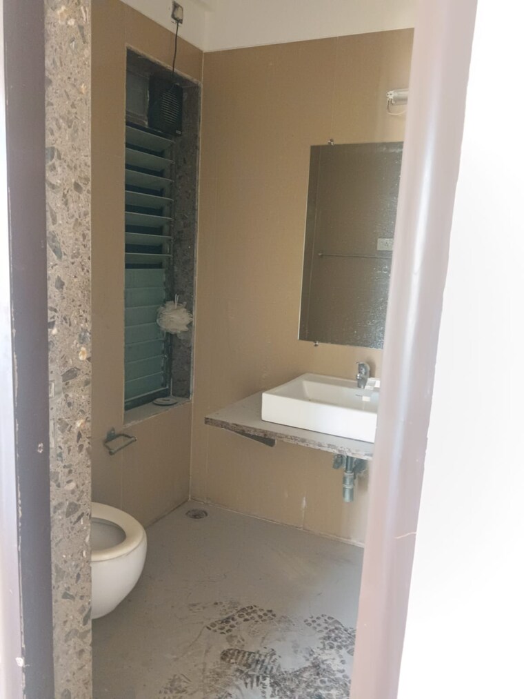 Bathroom, satellite-tower 2 Bedroom 886 Sq.Ft. Apartment In Goregaon East Mumbai 9410503