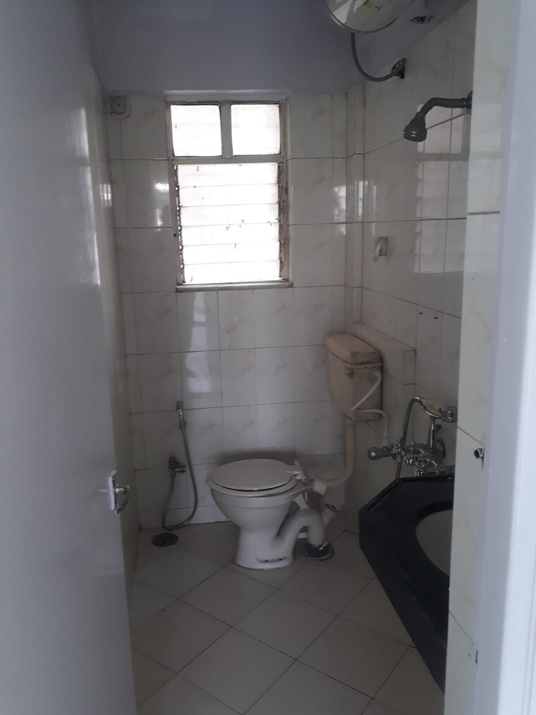 Bathroom, aditya-shagun 2 Bedroom 1000 Sq.Ft. Apartment In Bavdhan Pune 9410507