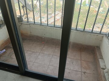 Bathroom in 2 BHK Apartment at Satellite Tower, Goregaon East – for Rent