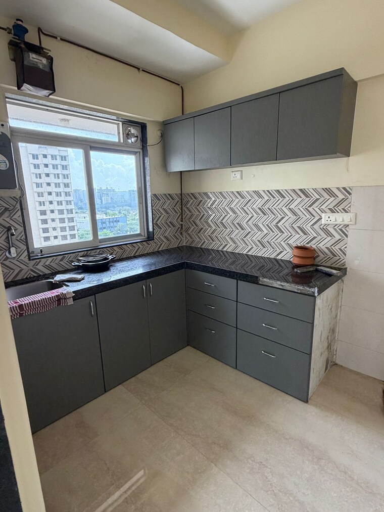 Kitchen, rrb-satra-harmony 1.5 Bedroom 500 Sq.Ft. Apartment In Chembur Mumbai 9410565