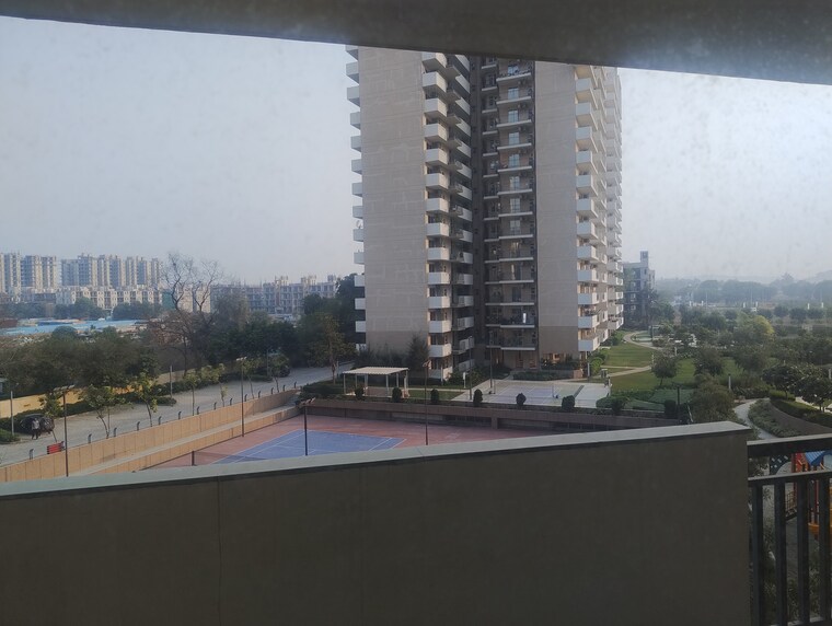 Swimming Pool, bestech-park-view-altura 3 Bedroom 2150 Sq.Ft. Apartment In Sector 79 Gurgaon 9410638