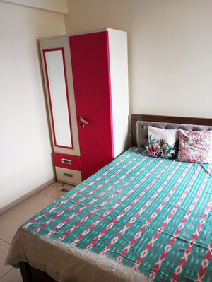 Bedroom in 2 BHK Apartment at Chandak 34 Park Estate, Goregaon West – for Rent