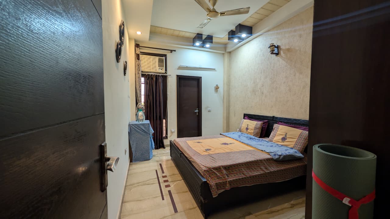 2 BHK Apartment For Rent in Vasundhara Sector 3