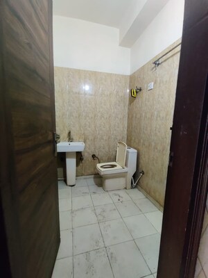 Bathroom in 2 BHK Apartment at Vasundhara Sector 3 – for Rent