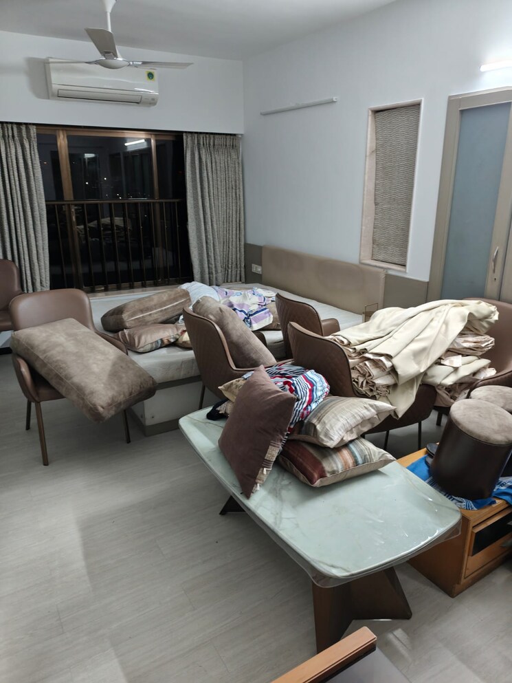 Living Room, cuffe parade 3 Bedroom 1342 Sq.Ft. Apartment In Cuffe Parade Mumbai 9406917