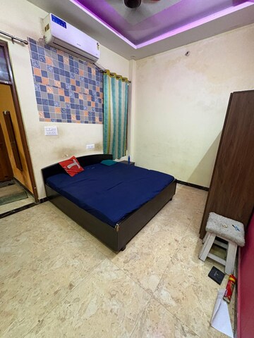 Bedroom in 2 BHK Builder Floor at Gomti Nagar – for Rent