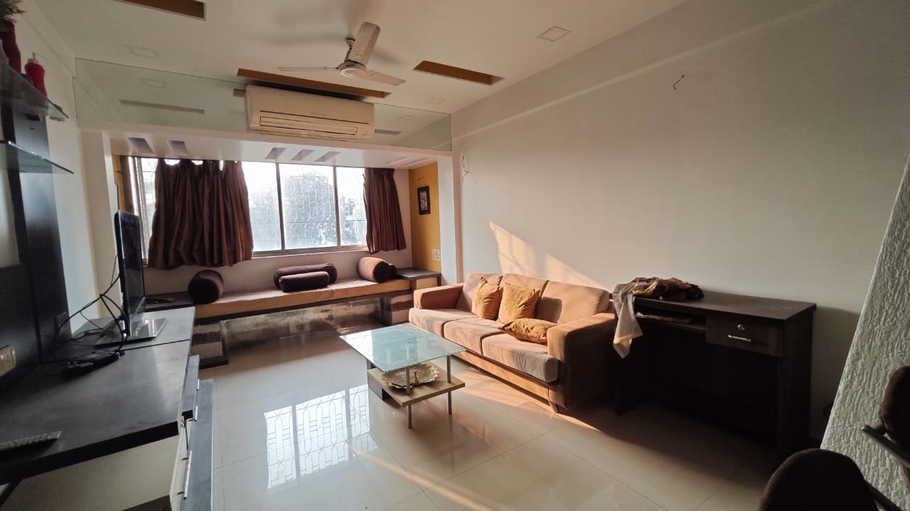 2 BHK Apartment For Rent in Chembur