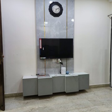 Living Room in 1 BHK Apartment at Vasundhara Sector 1 – for Sale