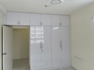 Room in 2 BHK Apartment at Mantri Lithos, Thanisandra – for Rent